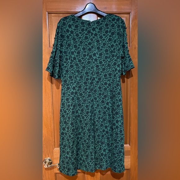 BODEN Green Navy Floral Ruffle Sleeve Dress Size 14 NWT - Picture 3 of 5